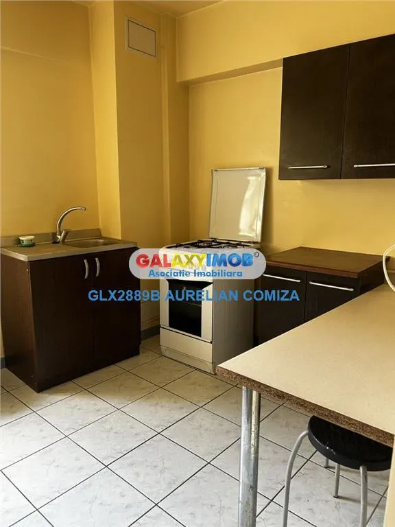 Apartament 4 camere bloc stradal Sebastian - foto 6