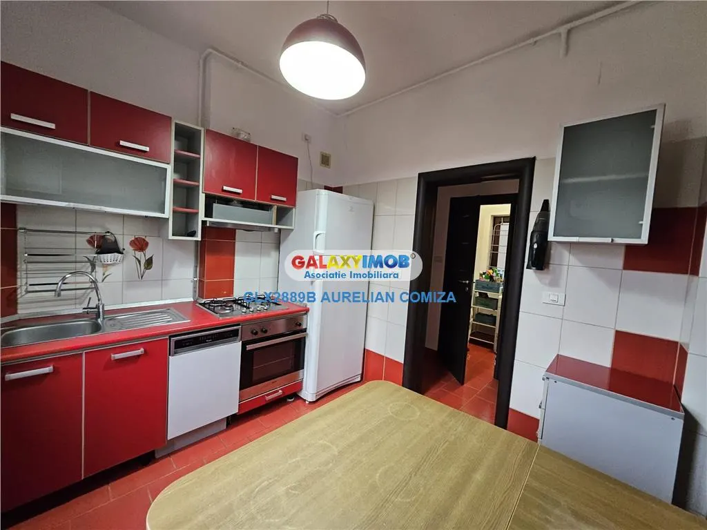 Inchiriere apartament 3 camere in casa zona Ferdinand - foto 2