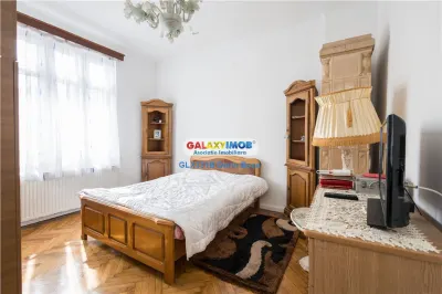 Vanzare apartament 2 camere in vila cu dependinte (Gara de Nord) - Bucuresti