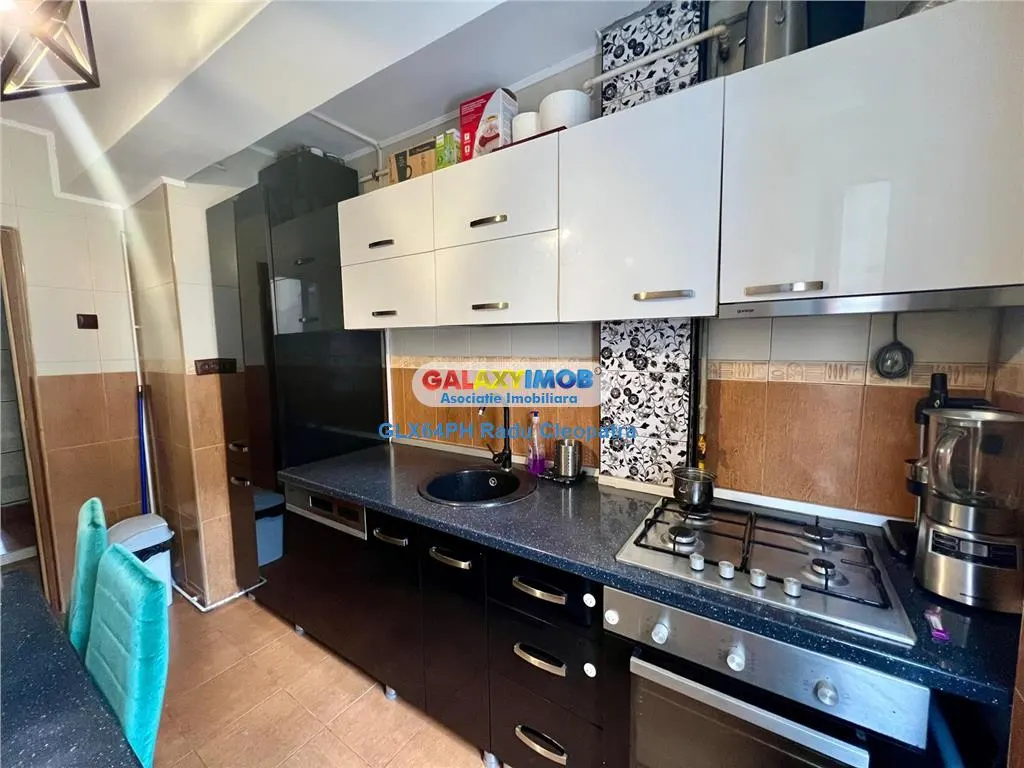 Inchiriere apartament 3 camere, Ploiesti, zona ultracentrala - foto 4