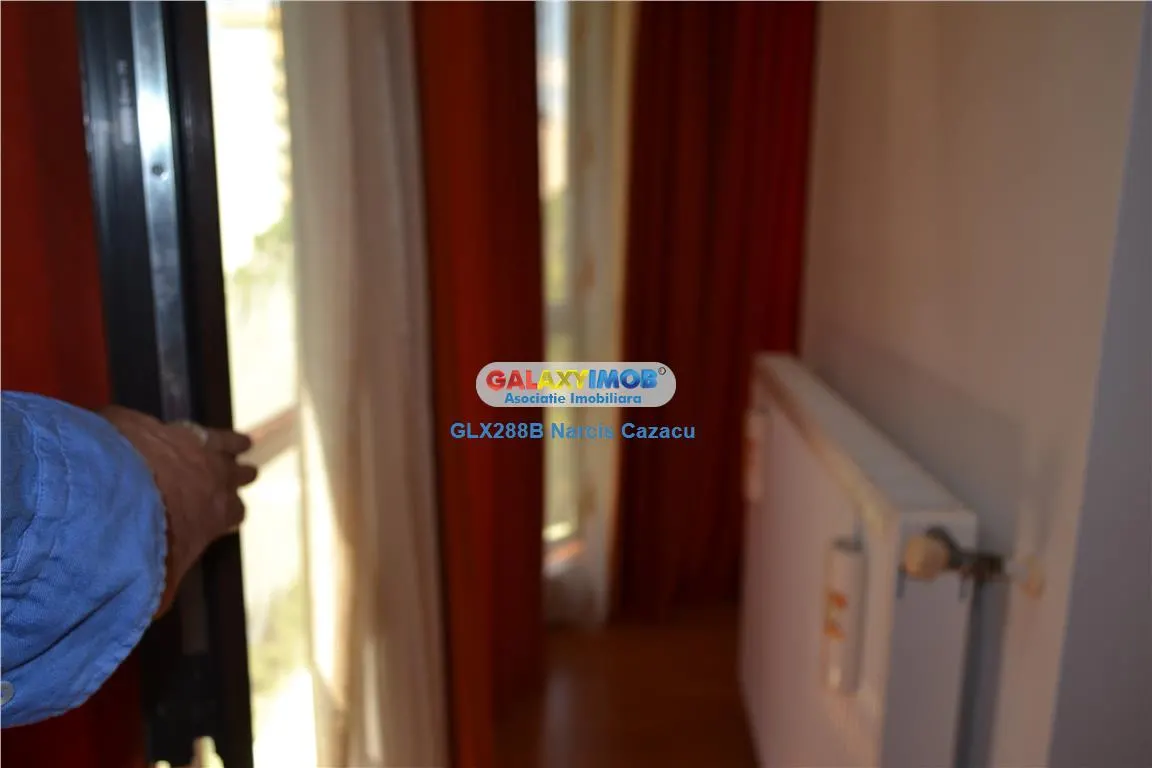 Inchiriere Apartament 3  camere etaj 5 ,70 mp , centrala termica - foto 15