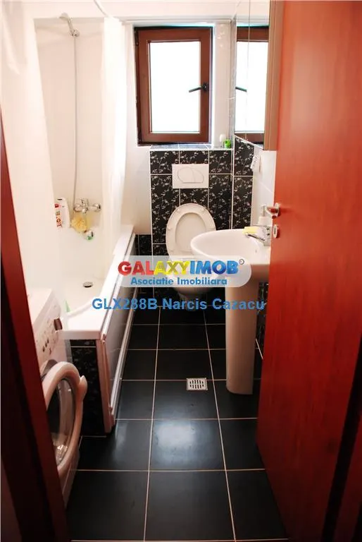 Inchiriere Apartament 3  camere etaj 5 ,70 mp , centrala termica - foto 24