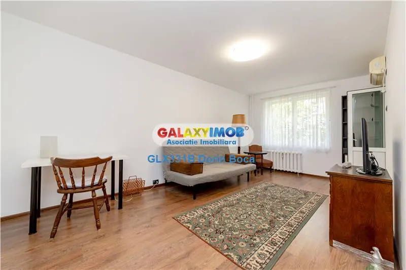 Inchiriere apartament 3 camere BASARABIA (str. Soldat Petre M. Tina) - foto 1