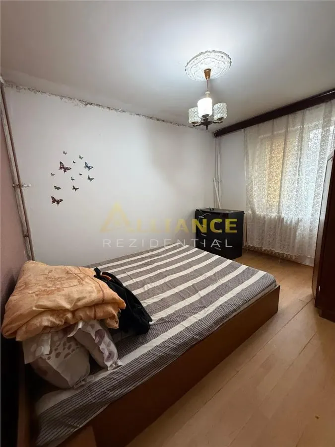 De vanzare in exclusivitate apartament 2 camere – Str Argeselu - foto 4