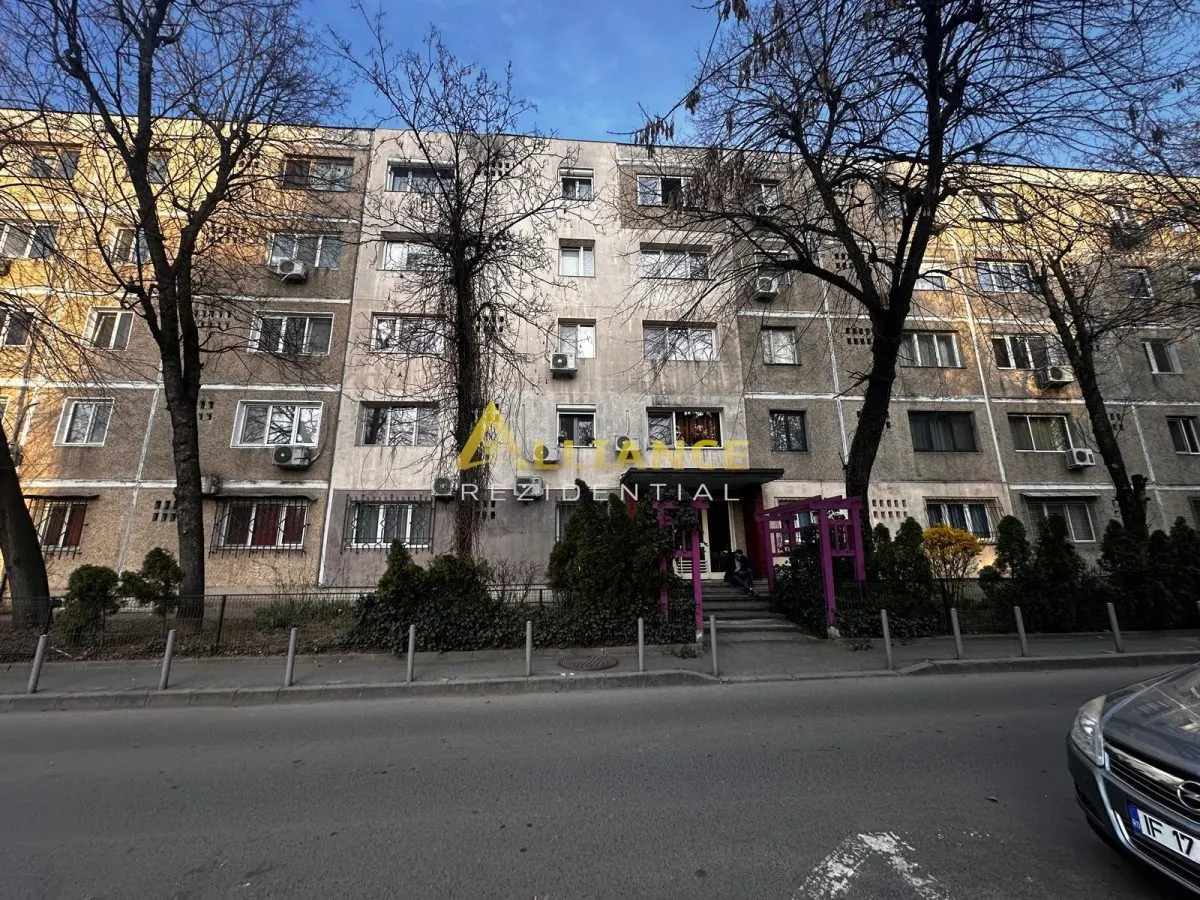 Apartament 3 camere - foto 1