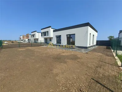 Casa Individuala - 4 camere - 350 mp teren - 100 mp utili - Berceni