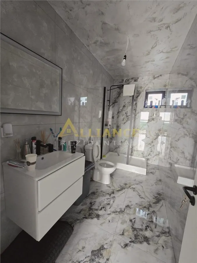 CASA - CARTIERUL NOU, COMUNA BERCENI - 334mp TEREN - 115.000€ - foto 8