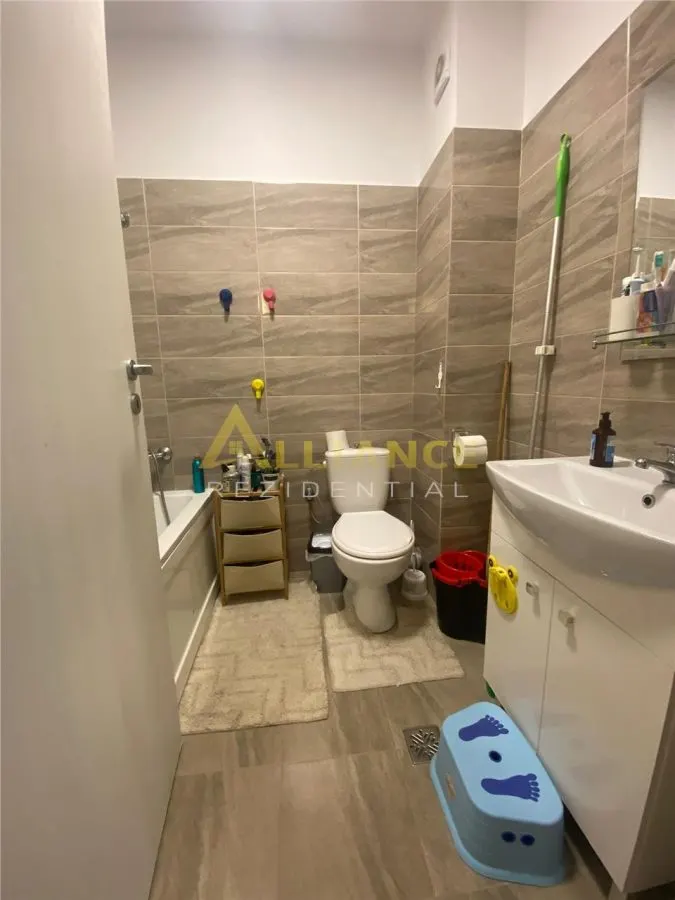 3 camere cu parcare â€“ Postalionului â€“ langa Grand Arena â€“ 120.000 euro - foto 15