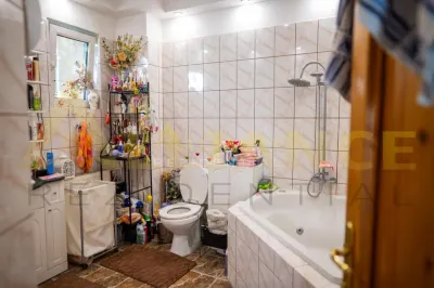 Proprietate Exclusivista cu Deschidere Spectaculoasa la Apa - Domeniu Privat cu Ponton si Teren Generos de 1800 mp - foto 14