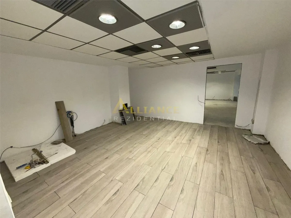 Spatiu comercial premium pe Bulevardul Marasesti - 234 mp, parter si etaj, flexibil pentru orice business - foto 11
