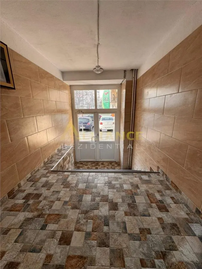 Apartament 3 camere Aparatorii Patriei Gata de mutare - foto 9
