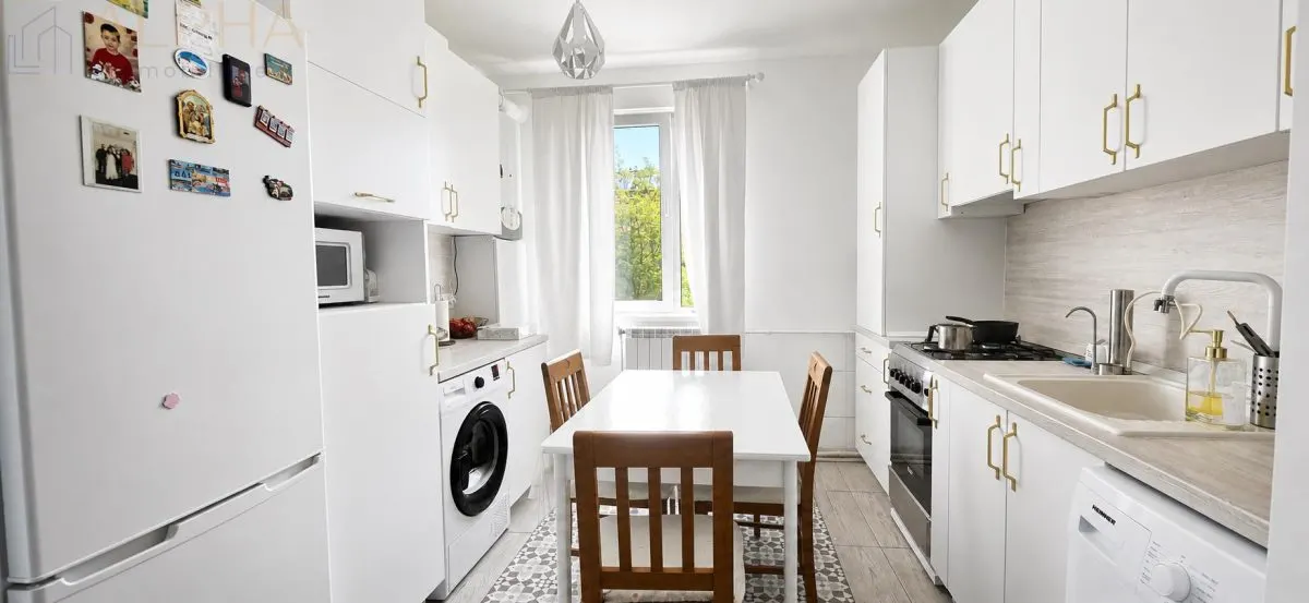 Apartament 3 camere | Zona Bisrica de la Apollo, Bistrita | 76 mp | 85.000 Euro - foto 1
