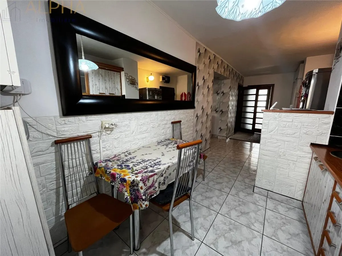 Apartament 3 camere decomandat, parter, Aleea Tihutei - foto 1