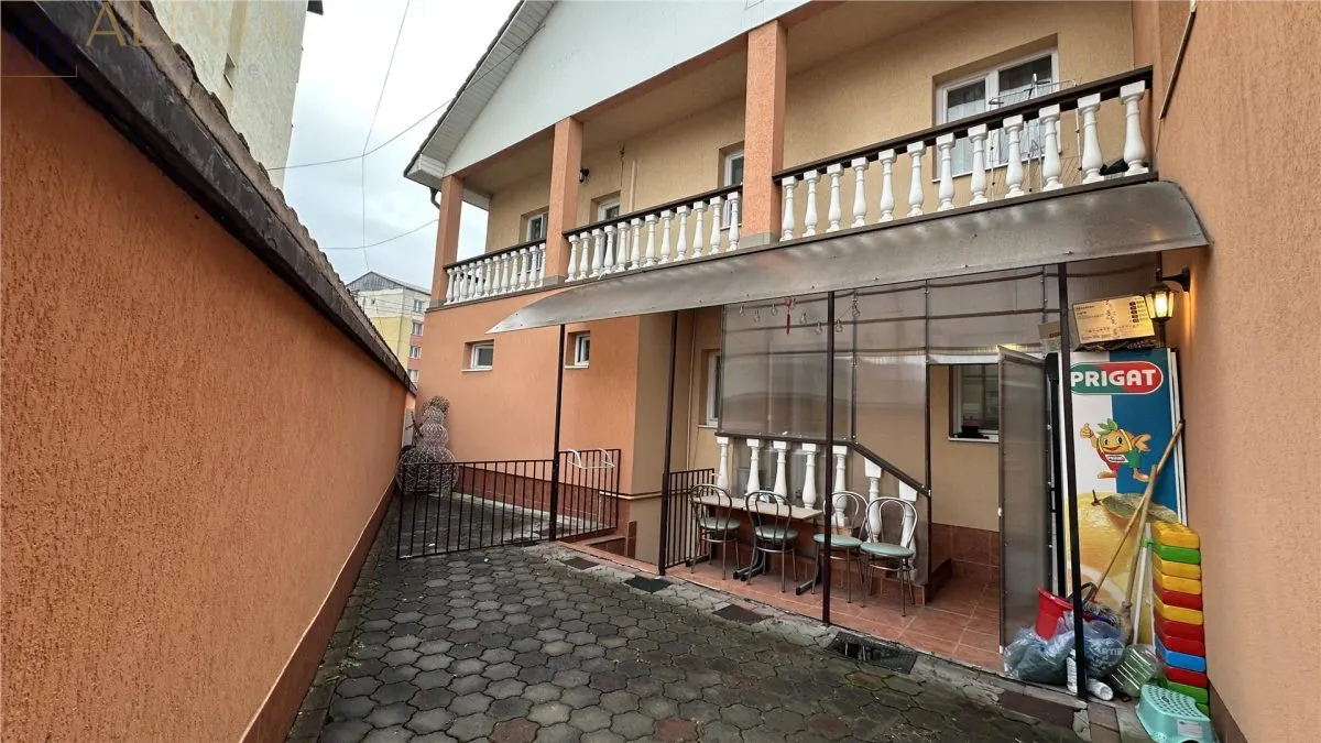 Vila Impunatoare cu 13 Camere – Ideala pentru Clinica, After-School sau alte activitati comerciale - foto 5