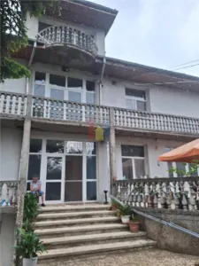 Vila S+P+1+M- Islaz, 8 camere, Suprafata teren 971 mp, Suprafata construita 410 mp - Braila