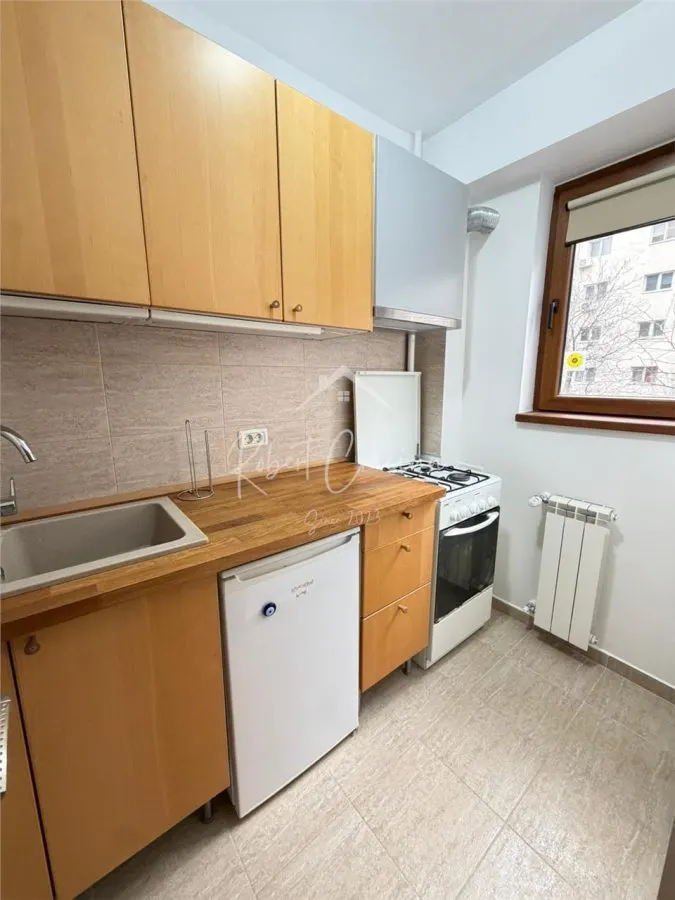 Garsoniera de inchiriat - STR. ELEV STEFAN STEFANESCU - foto 8
