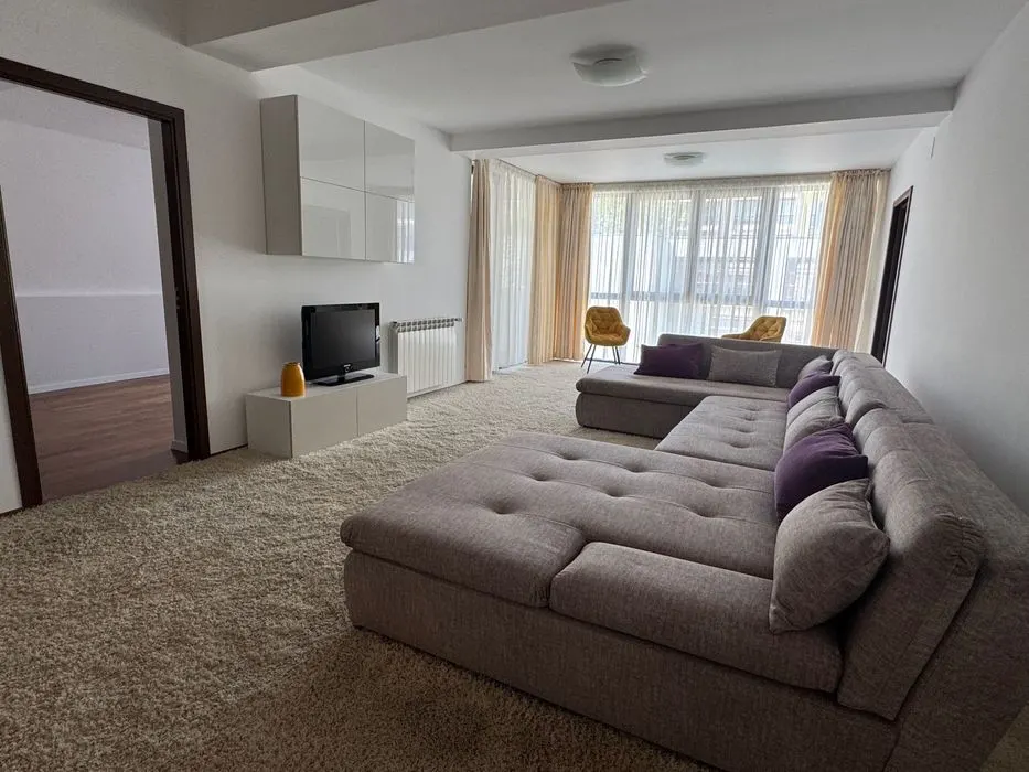 3 camere Sector 1 | langa parc Herastrau | 140 mp | loc parcare - foto 1