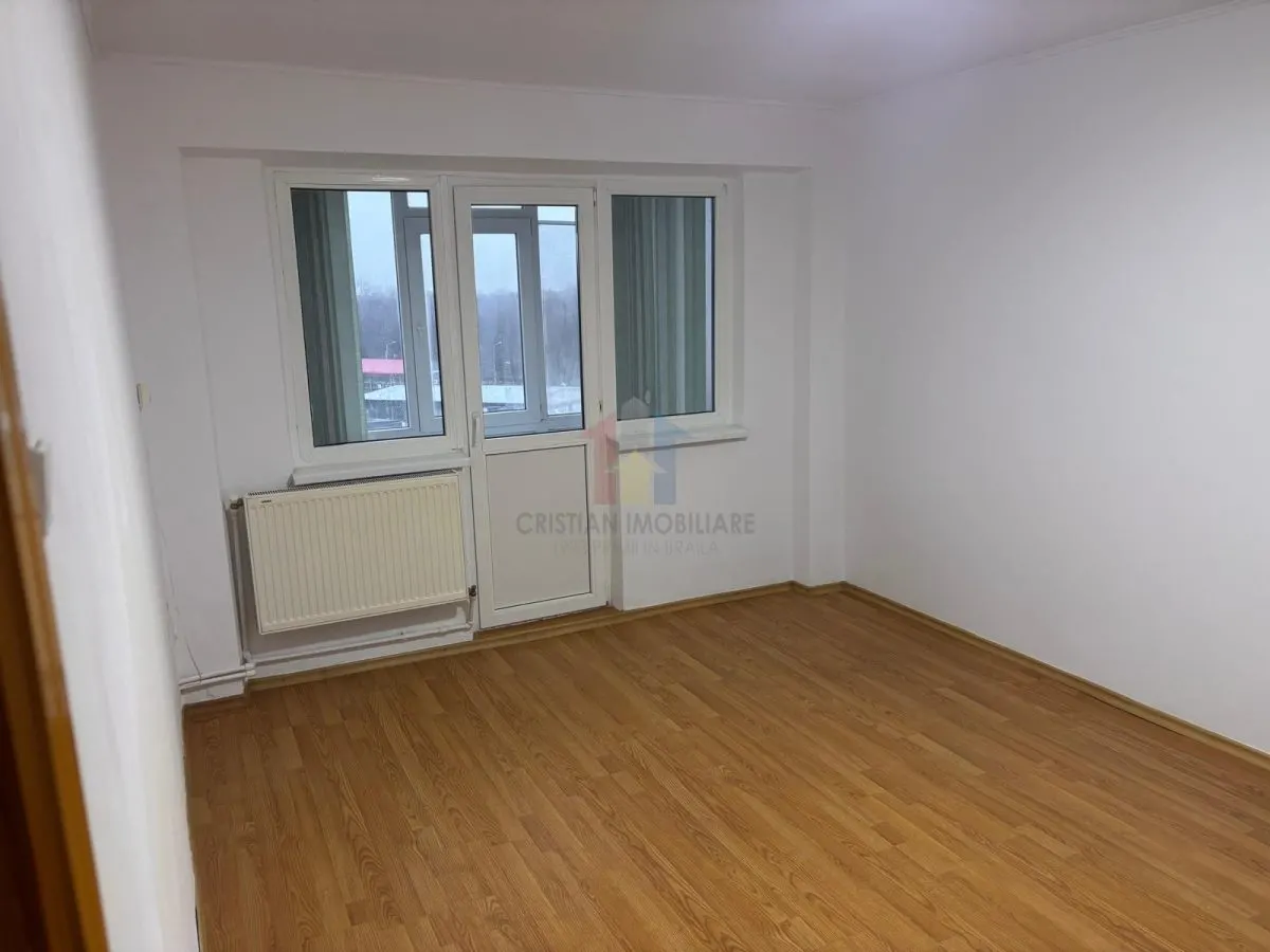 3 camere Renovat, confort 1 decomandat, etaj intermediar, Viziru 3 - foto 6