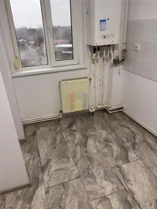 3 camere Renovat, confort 1 decomandat, etaj intermediar, Viziru 3 - foto 9