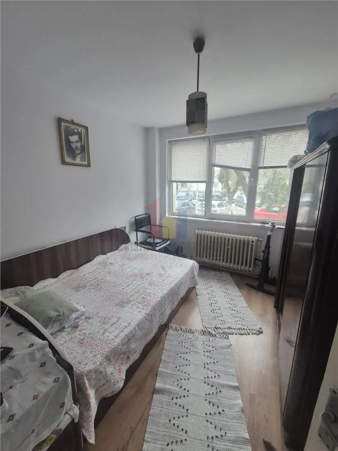 AP 4 camere, Hipodrom, Parter+Balcon, Confort 1 - 81 mp, 2 gr sanitare - foto 3