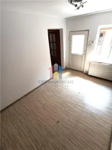 Casa 5 camere Pretabila 2 Familii, teren 176 mp, Bld Dorobantilor - foto 12