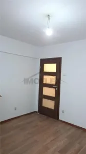 Apartament 2 camere, bloc reabilitat, stradal, etaj 5/8 – Bulevardul Constantin Brâncoveanu - foto 6