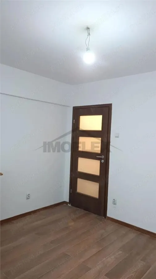 Apartament 2 camere, bloc reabilitat, stradal, etaj 5/8 – Bulevardul Constantin Brâncoveanu - foto 6