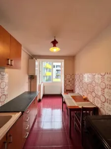 Apartament cu 3 camere Piata Abator - foto 3