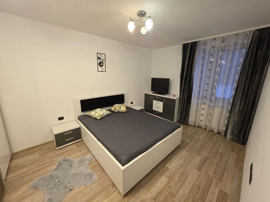 Apartament 3 Camere Isaran , mobilat-utilat modern,650 Euro - foto 3
