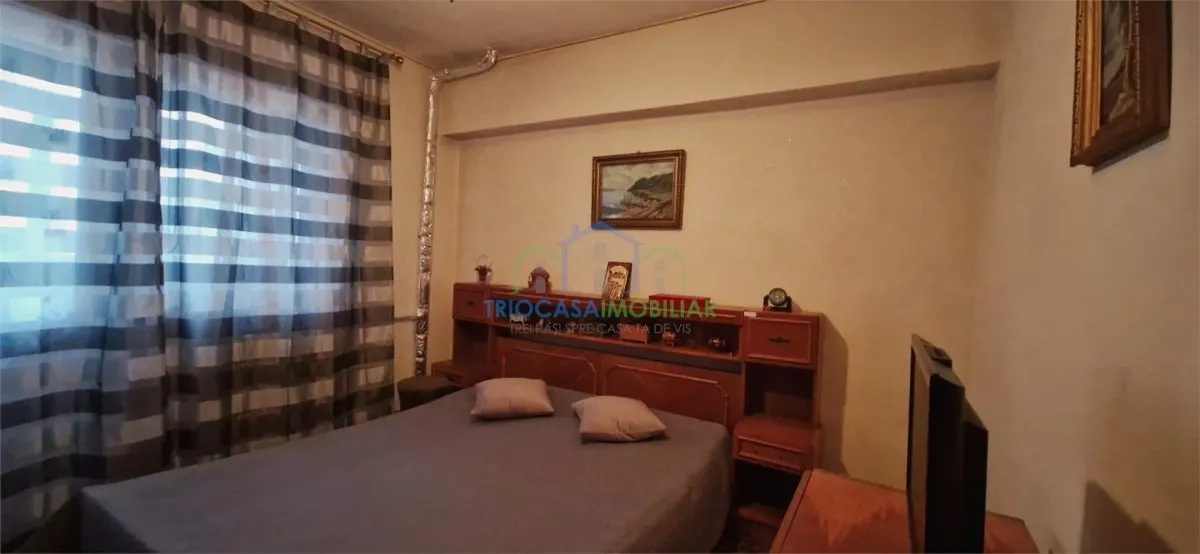 Apartament 3 camere Electroputere Mall - foto 1