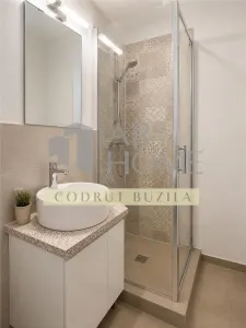 Apartament 2 camere, modern, renovat, ultracentral Ploiesti - foto 4