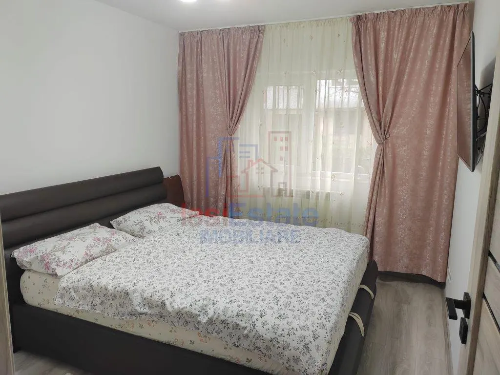 Apartament 3 camere Frumoasa - foto 2