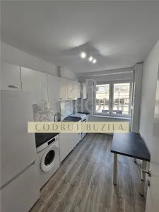 Apartament 2 camere, ultracentral, Ploiesti - foto 6