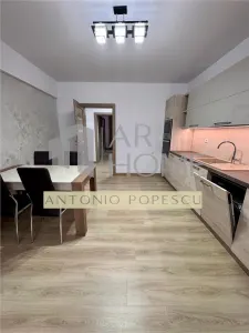 Apartament 3 camere 116 mp, 2 locuri de parcare, Ploiesti, cartier Albert. - foto 14