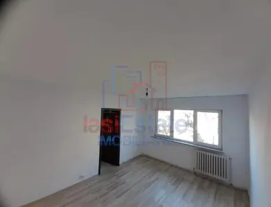 Apartament 3 camere Mircea cel Batran - Iasi