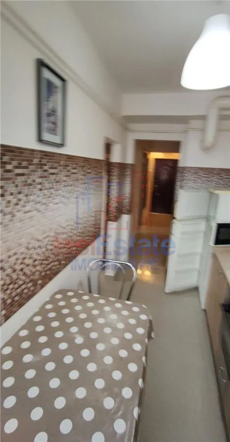 Apartament cu 2 camere Piața Unirii - foto 3