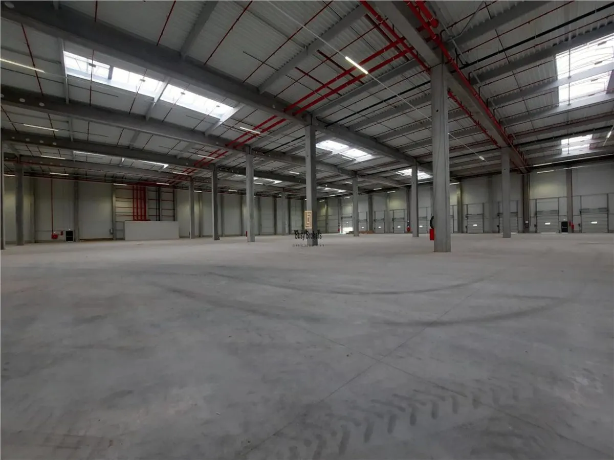 Spatii Industriale - 4500 mp - Logistica - Productie - Depozitare - Distributie - foto 1