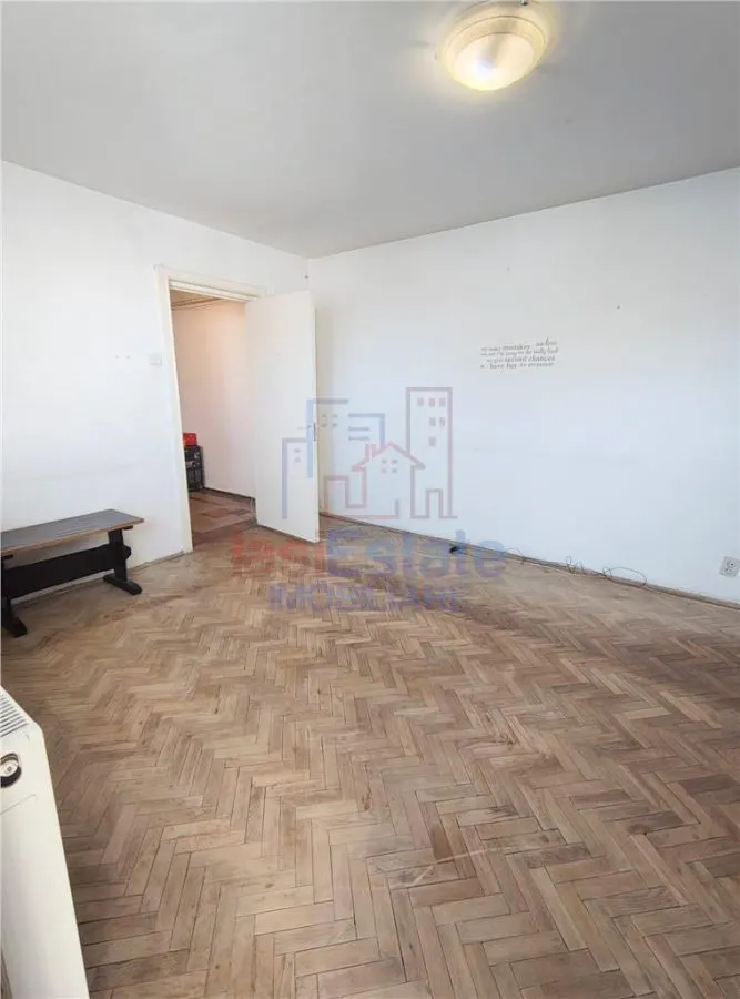 Apartament 3 camere Podu Ros - foto 11