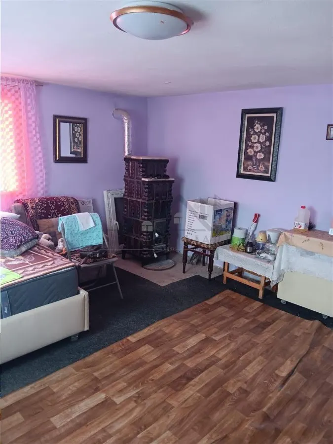 Ciurbesti TEREN 1347mp cu casa batraneasca 61mp utilitati trase panorama superba - foto 8