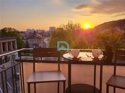 Ultracentral, ideal Airbnb-Booking, Priveliste superba , locatie unica - Brasov