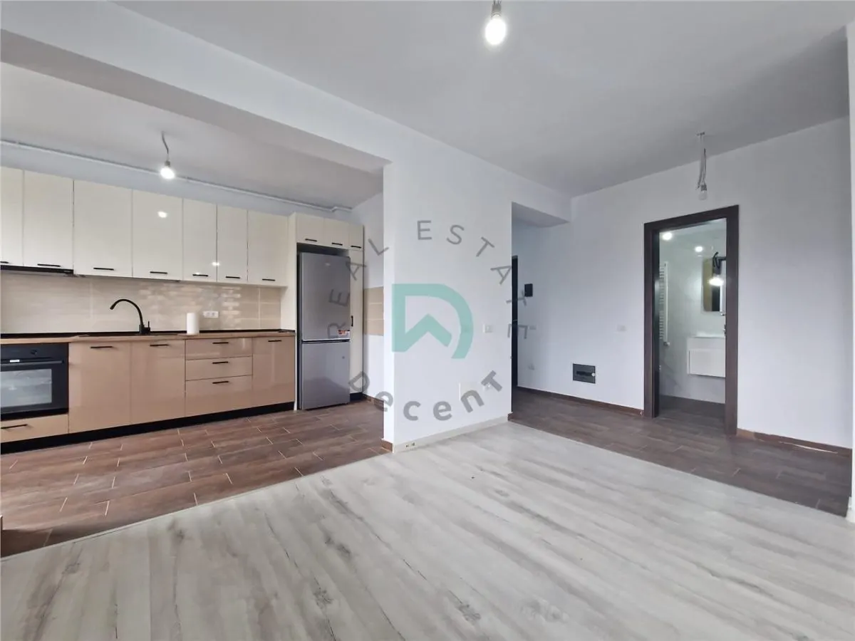 Apartament 3 camere, parcare subteranaCoresi, Tractorul - foto 1