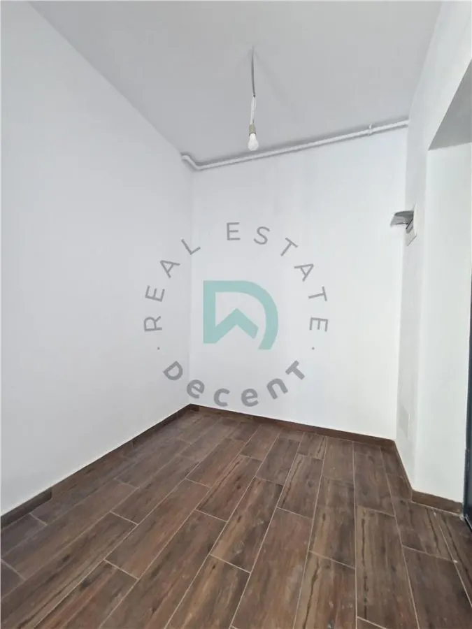 Apartament 3 camere, parcare subteranaCoresi, Tractorul - foto 14