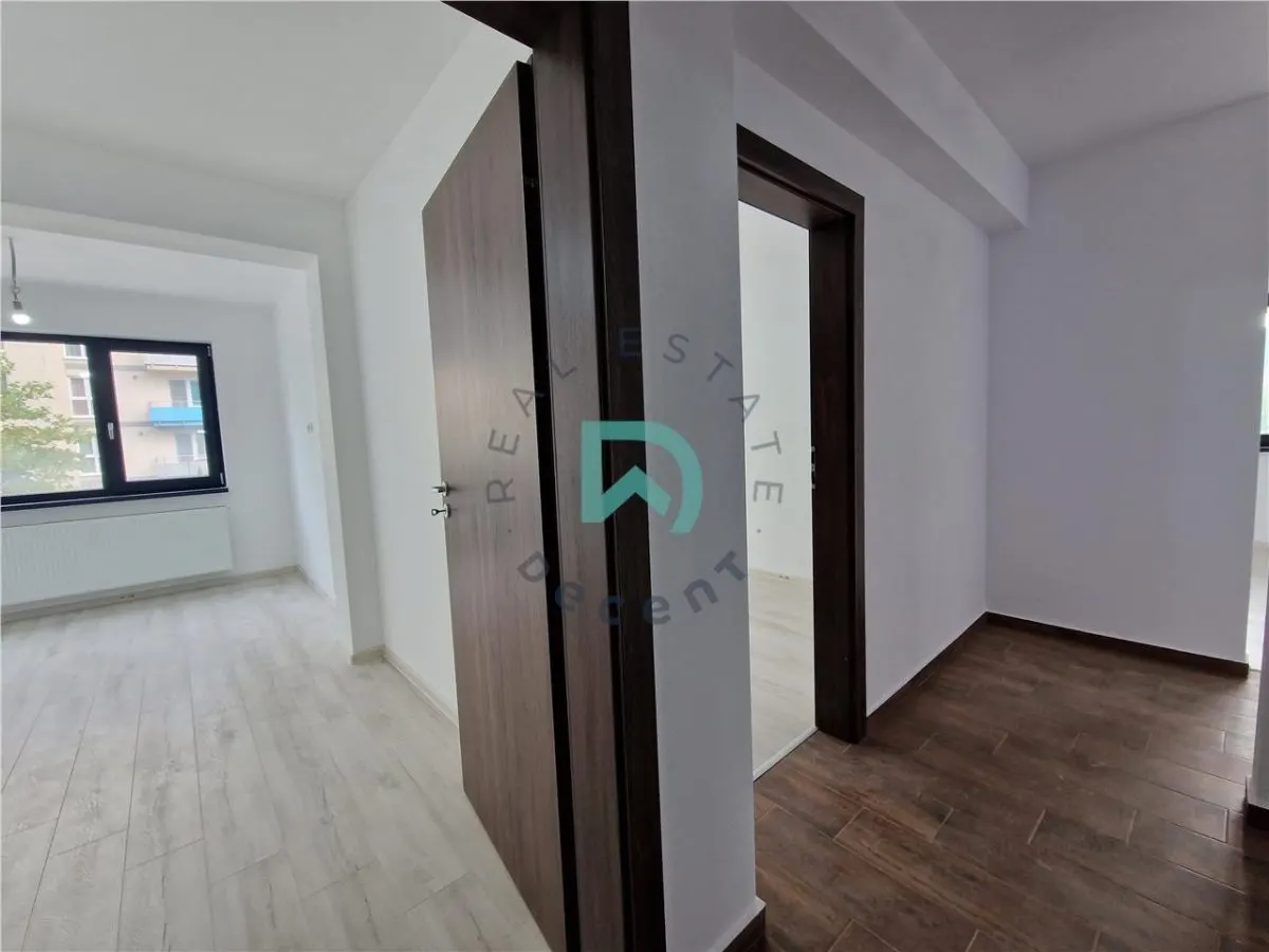 Apartament 3 camere, parcare subteranaCoresi, Tractorul - foto 19