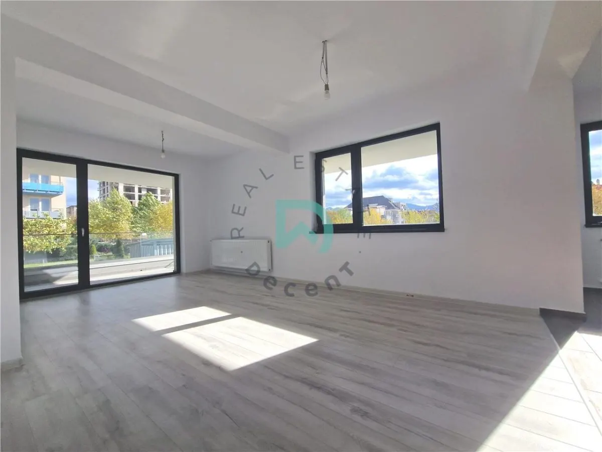 Apartament 3 camere, parcare subteranaCoresi, Tractorul - foto 10
