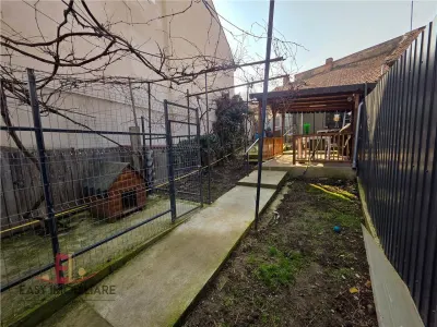 Casa 2 camere, Dambu Pietros, curte privata, renovat, Targu Mures - foto 7