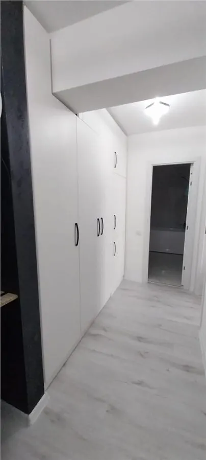 Apartament 2 Camere Complex Rezidential Prima Inchiriere Loc de Parcare Inclus - foto 5