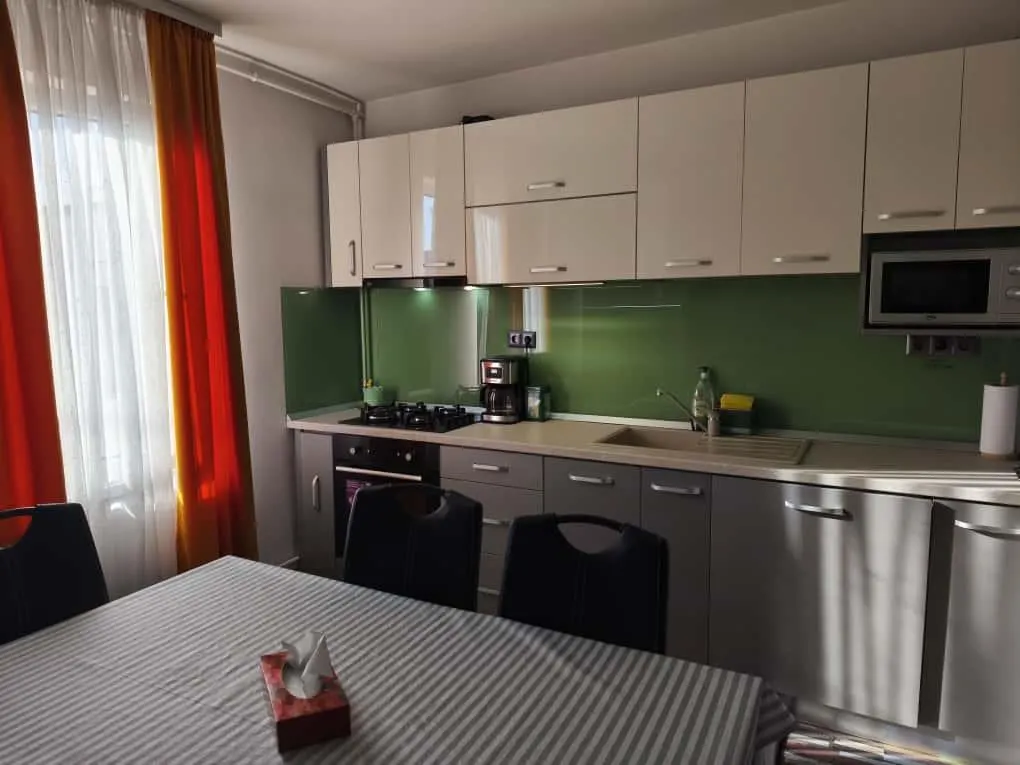 Apartament 3 Camere 65 mp Prima Inchiriere,Renovat mobilat Utilat Tudor LiDL - foto 2