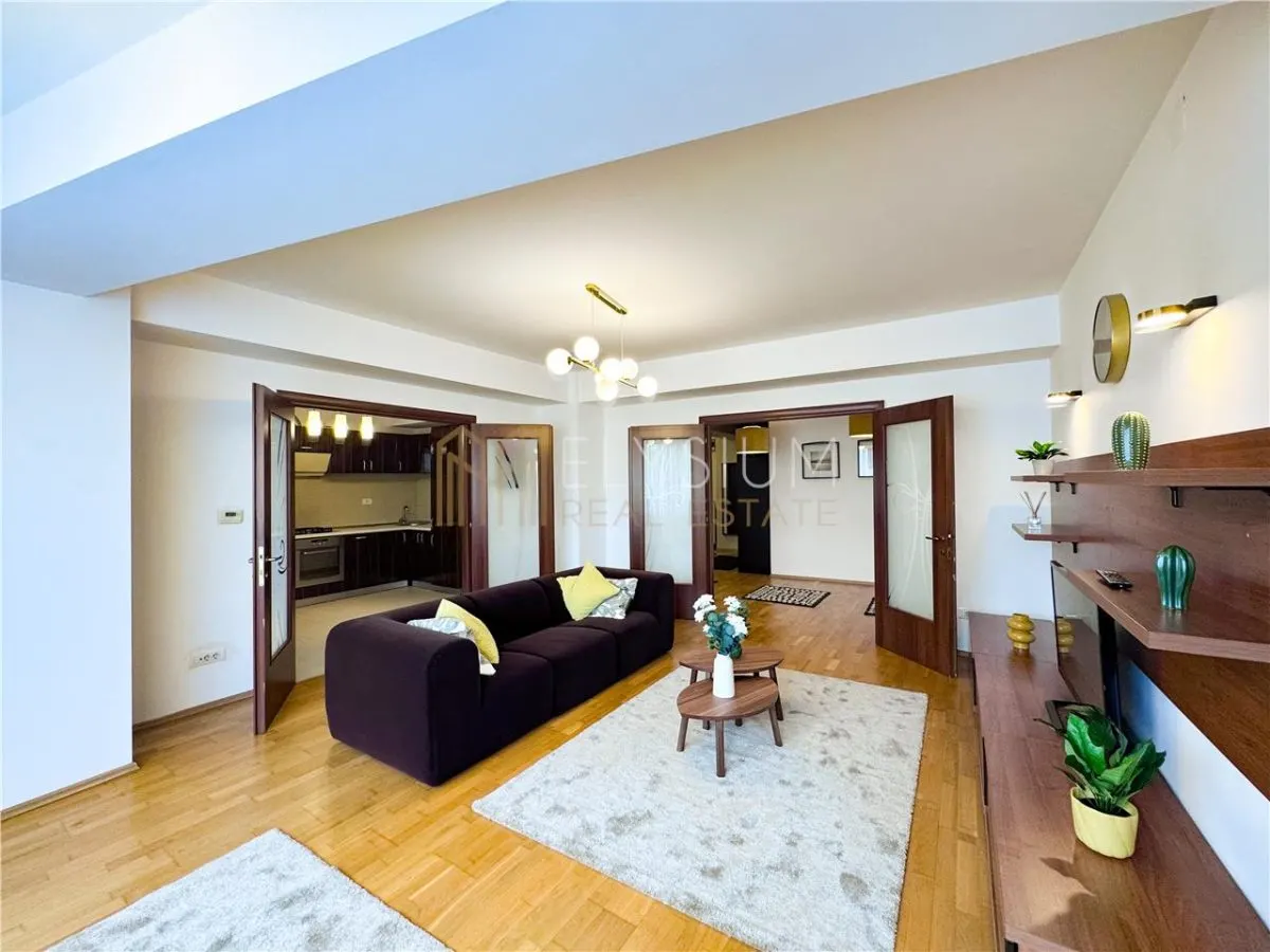 Apartament de inchiriat cu 3 camere Baneasa - foto 1