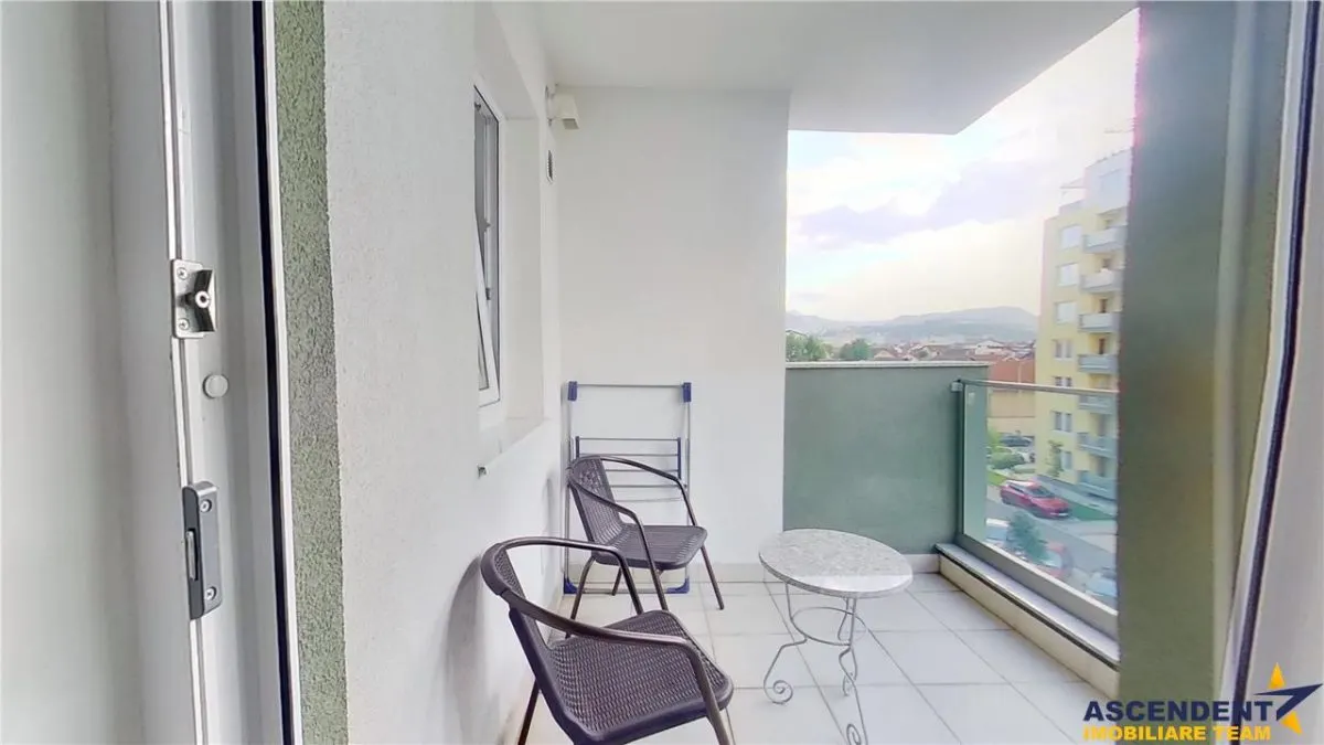 Apartament insorit,terasa cu vedere Tampa,Top City,Tractorul,aria Coresi, Brasov. - foto 5