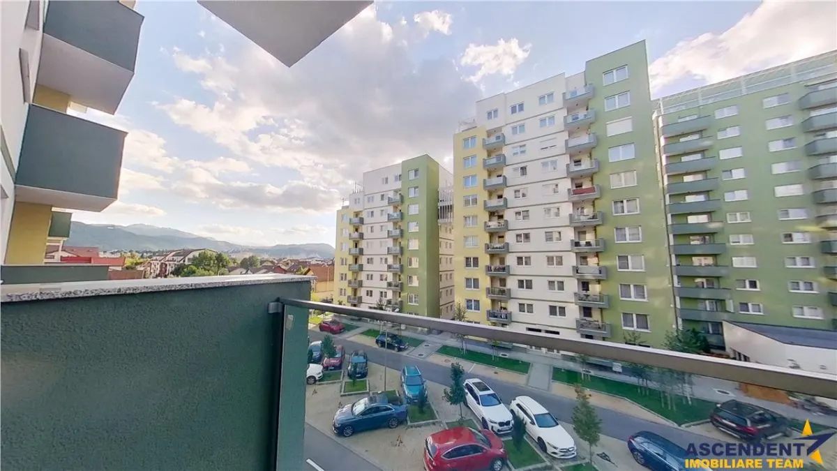 Apartament insorit,terasa cu vedere Tampa,Top City,Tractorul,aria Coresi, Brasov. - foto 10
